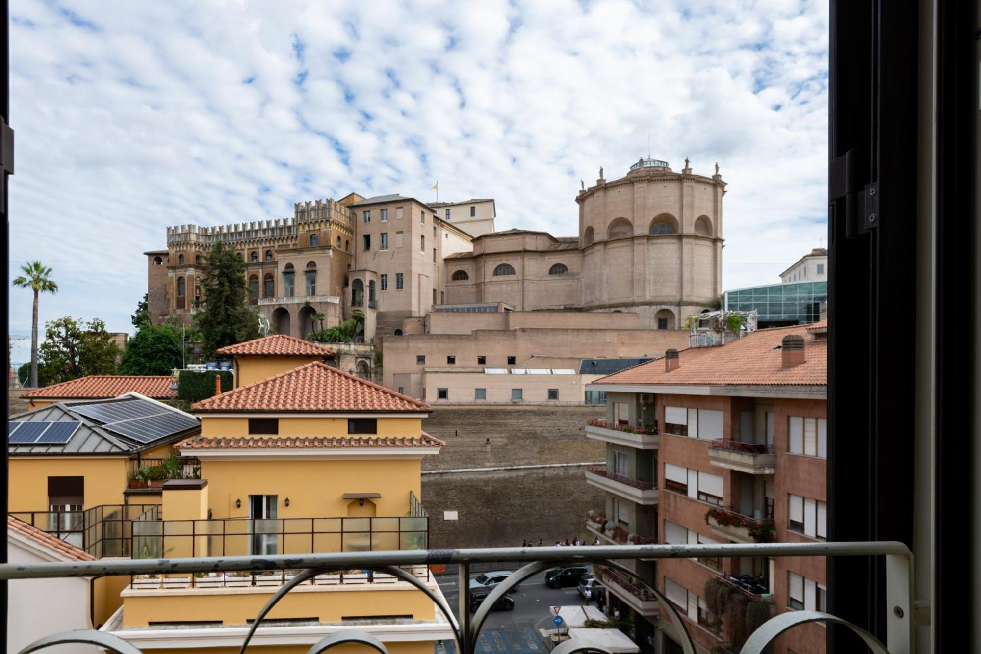 Sistine Chapel View Rooms Check-In From 3 Pm To 10 Pm Dış mekan fotoğraf